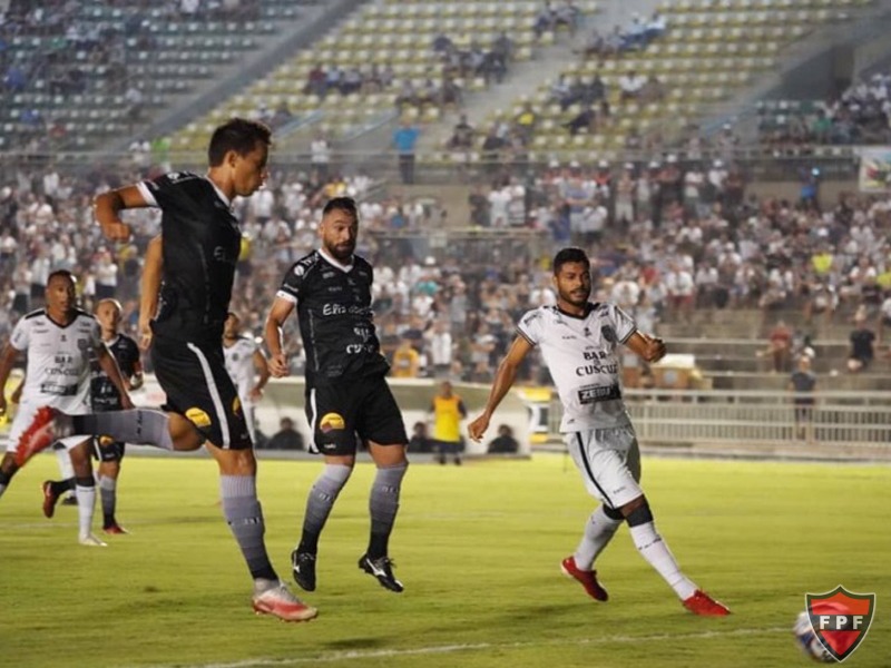 CBF adia Atlético-BA x Botafogo-PB para a quarta-feira (12)